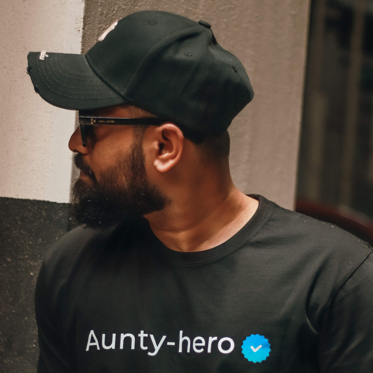 AUNTY-HERO